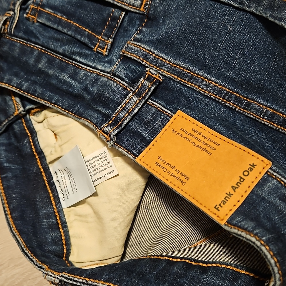 🌈Frank and Oak Debbie Skinny Jeans in Medium/Dark Wash - Picture 6 of 16